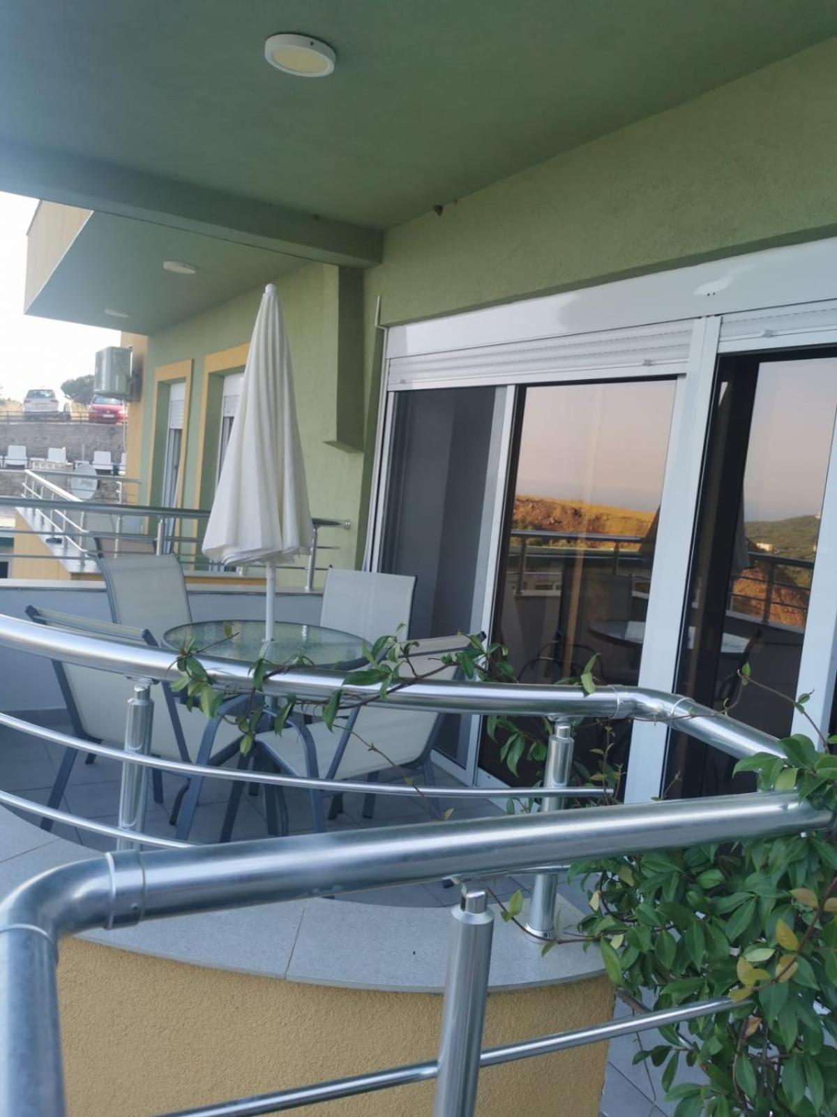 Apartments Bibic Budva Luaran gambar
