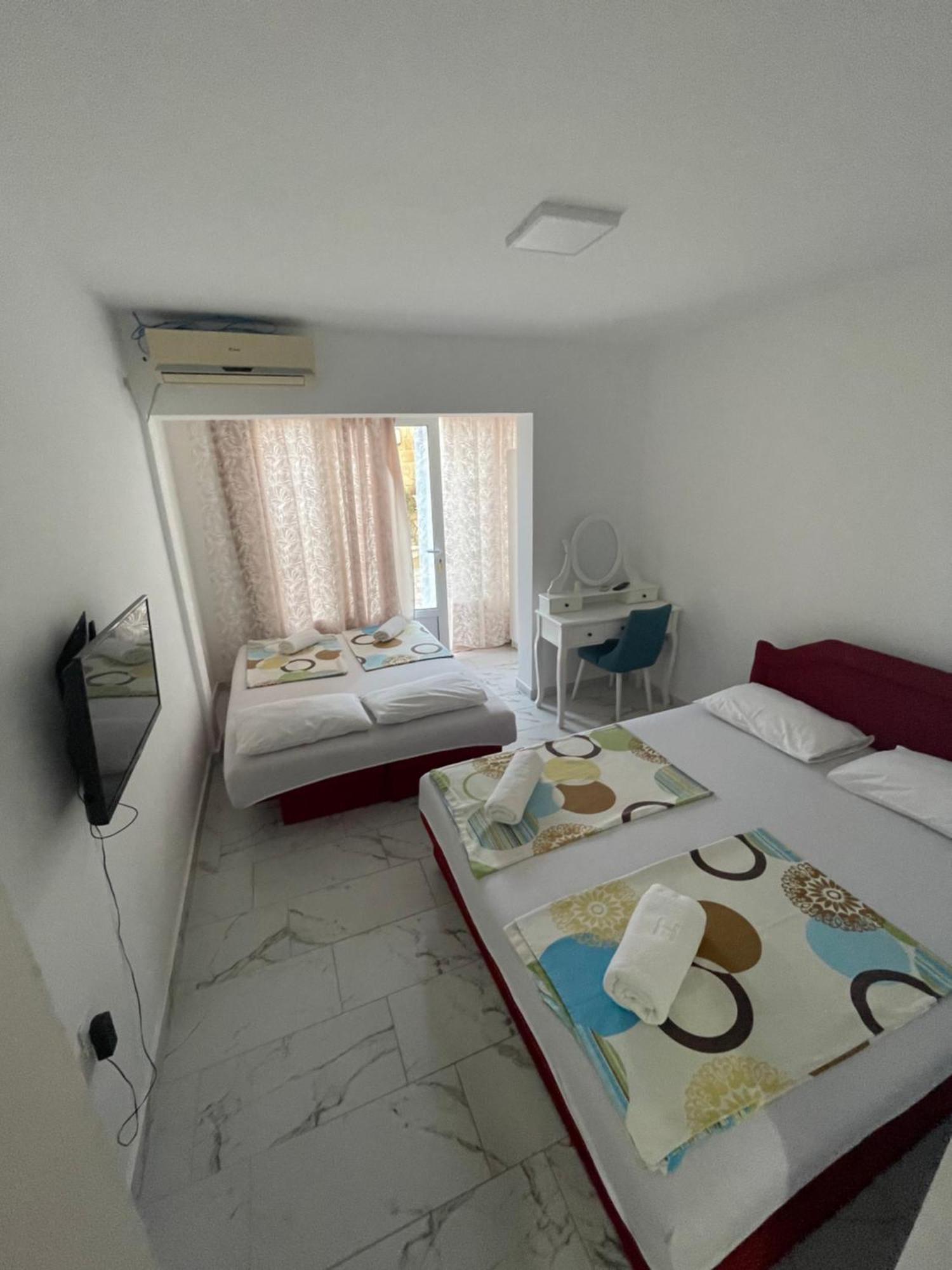 Apartments Bibic Budva Luaran gambar